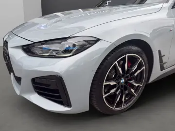 BMW M440i Lim. xDrive LED LASER NAVI HGSD KAMERA PDC