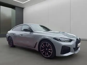 BMW M440i Lim. xDrive LED LASER NAVI HGSD KAMERA PDC