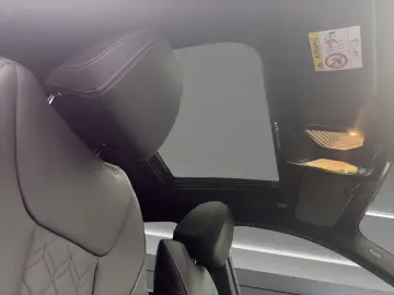 BMW M440i Lim. xDrive LED LASER NAVI HGSD KAMERA PDC