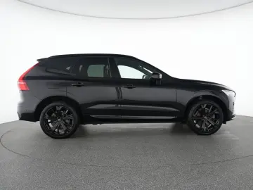 VOLVO XC60 T8 Recharge AWD Geartronic Ultimate Black