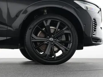 VOLVO XC60 T8 Recharge AWD Geartronic Ultimate Black