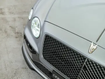 BENTLEY FYLING SPUR SPEED W12 ACC HuD PANO NACHTS. 360