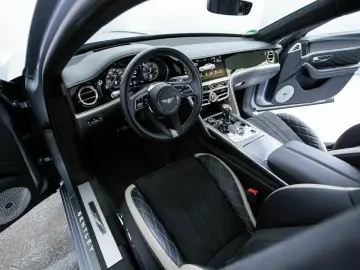BENTLEY FYLING SPUR SPEED W12 ACC HuD PANO NACHTS. 360