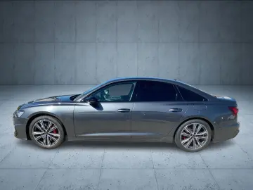 AUDI A6 Limousine 55 TFSI e S line qu. S tr. Matrix