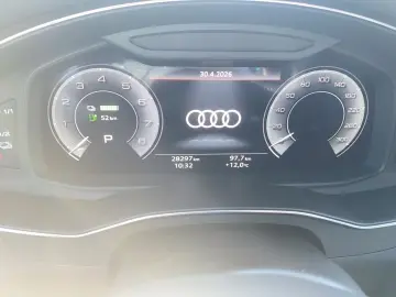 AUDI A6 Limousine 55 TFSI e S line qu. S tr. Matrix