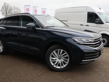 VW Touareg 4Motion Elegance AHK Leder ACC Kamera