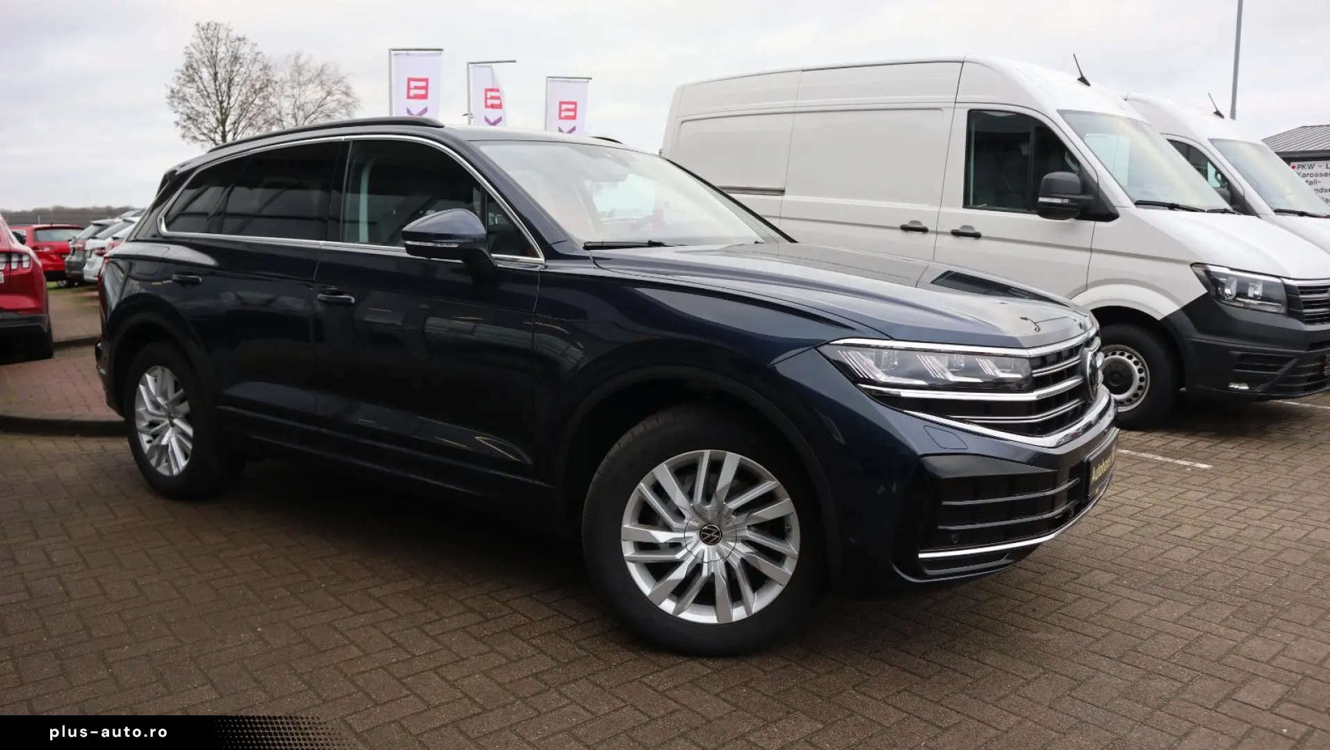 VW Touareg 4Motion Elegance AHK Leder ACC Kamera
