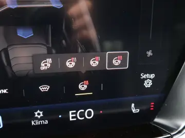 VW Touareg 4Motion Elegance AHK Leder ACC Kamera