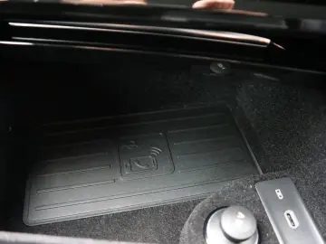 VW Touareg 4Motion Elegance AHK Leder ACC Kamera