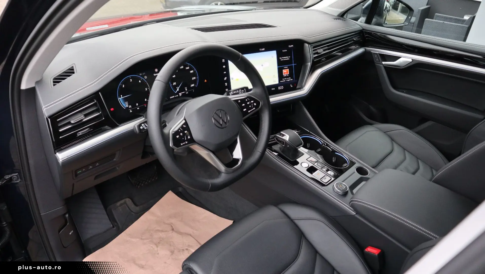 VW Touareg 4Motion Elegance AHK Leder ACC Kamera