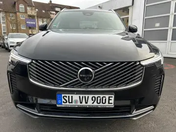 VOLVO XC90 T8 AWD Ultra Facelift LR Luft Pano 360 7Sit
