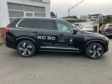 VOLVO XC90 T8 AWD Ultra Facelift LR Luft Pano 360 7Sit