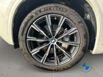 BMW X5 xDrive40d M Sport AHK Pano Sky DA PA Prof HUD