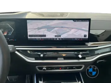 BMW X5 xDrive40d M Sport AHK Pano Sky DA PA Prof HUD