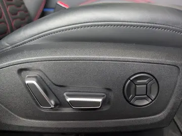AUDI RS6 Keramik 305 RS-Essential Dynamic Laser 22