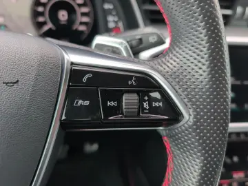 AUDI RS6 Keramik 305 RS-Essential Dynamic Laser 22