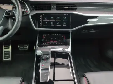 AUDI RS6 Keramik 305 RS-Essential Dynamic Laser 22