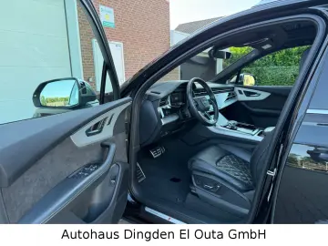 AUDI SQ7 4.0 TFSI V8 quattro Competition plus