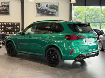 BMW X5 M Competition 1.H AKRA ACC H&K PANO CARBON