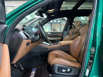 BMW X5 M Competition 1.H AKRA ACC H&K PANO CARBON