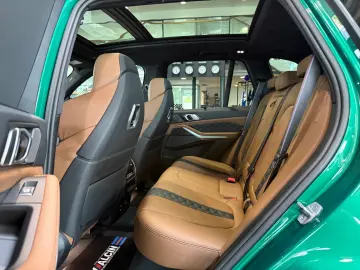 BMW X5 M Competition 1.H AKRA ACC H&K PANO CARBON