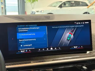 BMW X5 M Competition 1.H AKRA ACC H&K PANO CARBON