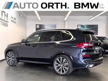BMW X5 xDrive40d M-SPORT INDIVIDUAL PANO ST-HZG AHK