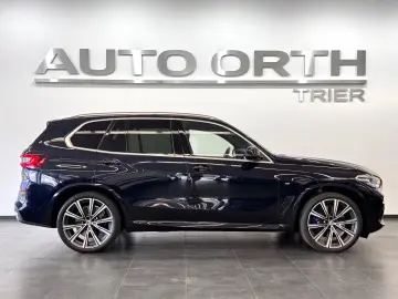 BMW X5 xDrive40d M-SPORT INDIVIDUAL PANO ST-HZG AHK