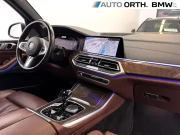 BMW X5 xDrive40d M-SPORT INDIVIDUAL PANO ST-HZG AHK
