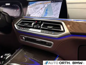 BMW X5 xDrive40d M-SPORT INDIVIDUAL PANO ST-HZG AHK