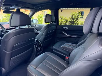 BMW X7 40d M-PRO SKY CARBON AHK MASSAGE STHZ ICONIC