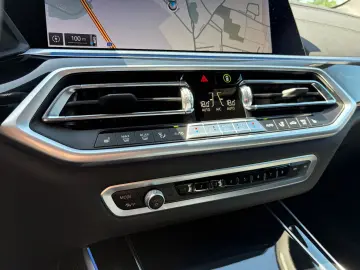 BMW X5 xDrive45e M-SPORTPAKET 22  Pano Head Harm AHK