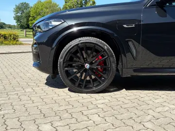 BMW X5 xDrive45e M-SPORTPAKET 22  Pano Head Harm AHK