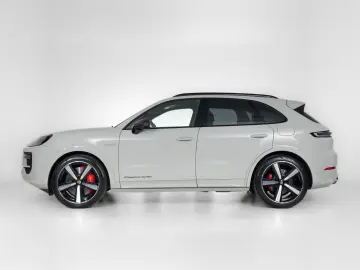 PORSCHE Cayenne Turbo E-Hybrid   VOL AUSSTATTUNG!!!