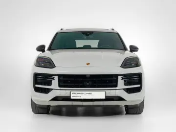 PORSCHE Cayenne Turbo E-Hybrid   VOL AUSSTATTUNG!!!