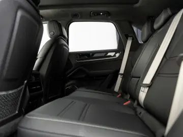 PORSCHE Cayenne Turbo E-Hybrid   VOL AUSSTATTUNG!!!