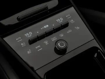 PORSCHE Cayenne Turbo E-Hybrid   VOL AUSSTATTUNG!!!