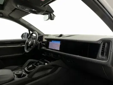 PORSCHE Cayenne Turbo E-Hybrid   VOL AUSSTATTUNG!!!