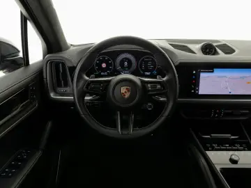PORSCHE Cayenne Turbo E-Hybrid   VOL AUSSTATTUNG!!!
