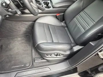 PORSCHE Cayenne Coupe Turbo E-Hybrid mit GT-Paket Burmes