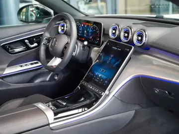 MERCEDES-BENZ CLE 180 Cabrio AMG Line Night Vielspei…