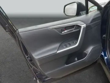 TOYOTA RAV 4 Plug-in-Hybrid Technik- und Style Paket
