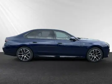 BMW i7 eDrive50 M Sport Massage DA-Prof. PA-Prof.