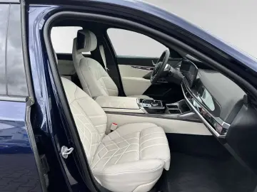 BMW i7 eDrive50 M Sport Massage DA-Prof. PA-Prof.