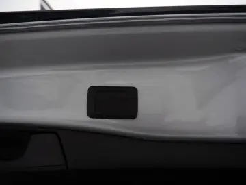 TOYOTA RAV 4 2.5 Hybrid Style