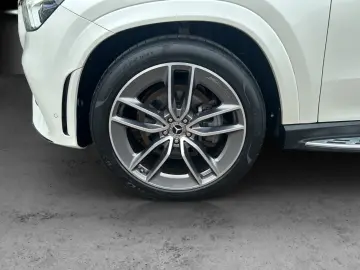 MERCEDES-BENZ GLE 400 d 4M Cpé DISTRO Burme HUD Airm…