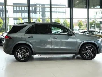 MERCEDES-BENZ GLE 400d 4Matic AMG-LINE NIGHT BURMEST…