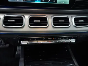MERCEDES-BENZ GLE 400d 4Matic AMG-LINE NIGHT BURMEST…