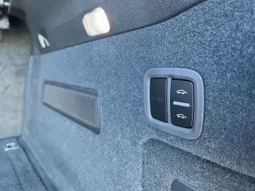 PORSCHE Cayenne S E-Hybrid Coupe Sportabgas. Hinterachsl