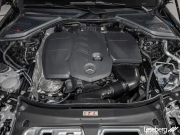 MERCEDES-BENZ E 220 d AMG DIG.LIGHT Night Distro. Bu…